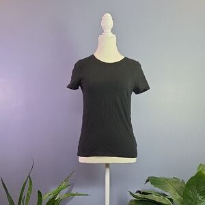 GAP Black Short Sleeve Crewneck Tee XS